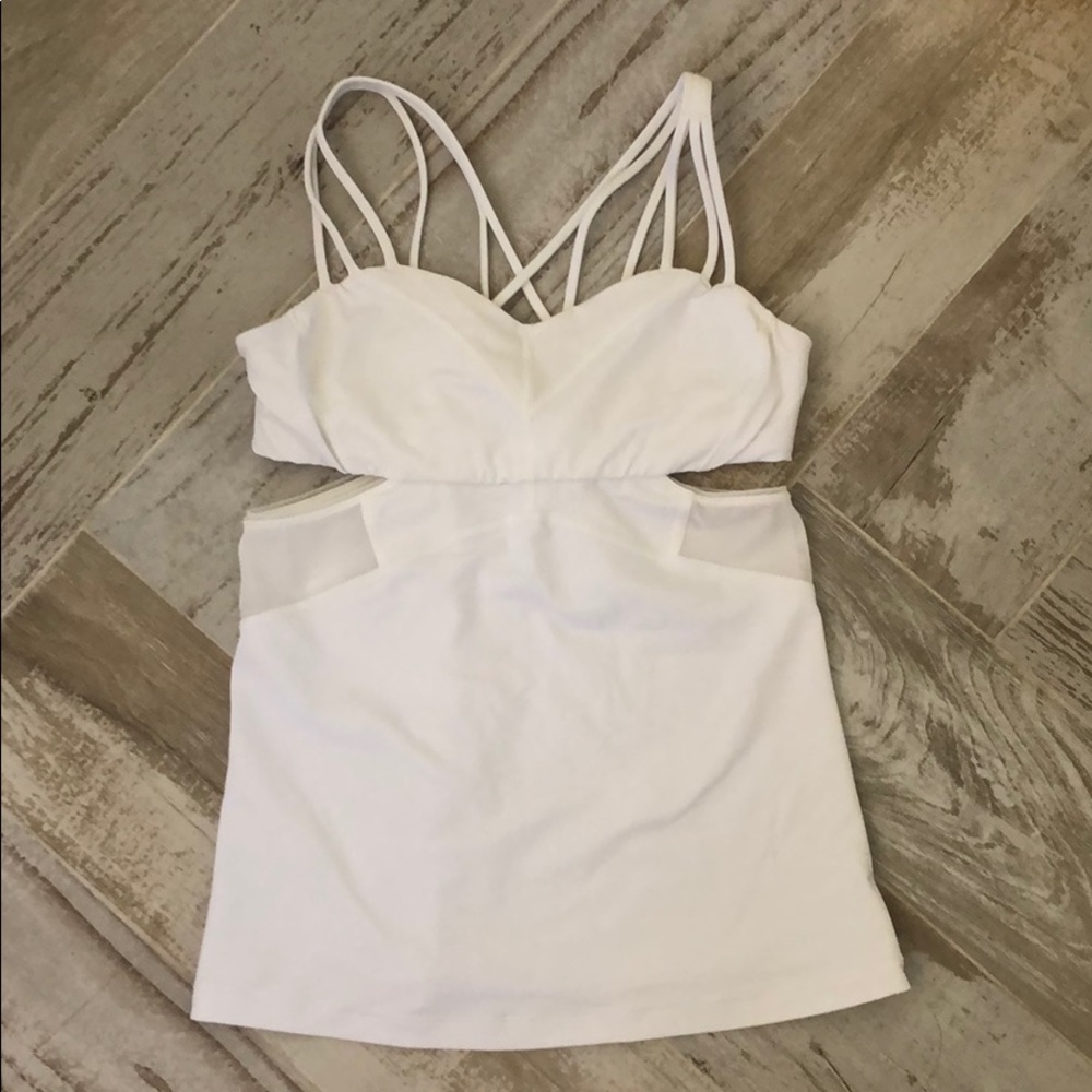 Lululemon Top - excellent condition